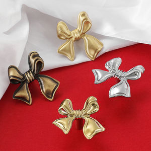 Koppalive <span class=keywords><strong>pajarita</strong></span> de latón macizo pomo de <span class=keywords><strong>la</strong></span> manija estilo europeo francés niños habitación armario puerta cajón perillas oro decoración del hogar - Product Image 4