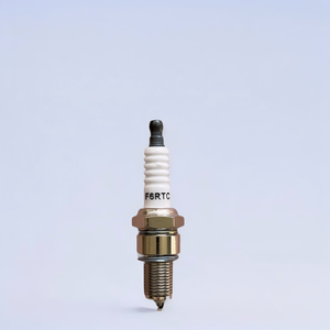 Bougies d'allumage F7RTC F6RTC pour voiture, tondeuse à gazon, générateur à essence, fourgonnette, lot de 4, vente en gros du fabricant - Product Image 1