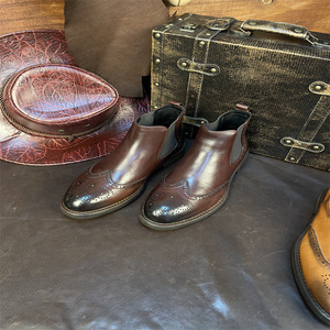 Botas de cuero para hombre personalizadas de diseñador italiano Suela de goma de cuero de vaca genuino impermeable - Product Image 4