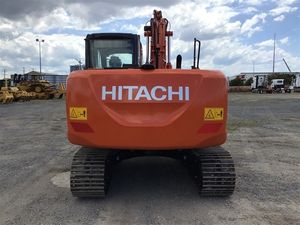 Excavatrice hydraulique sur chenilles moyenne Hitachi d'occasion ZX130-5A de 13 tonnes avec moteur Isuzu, excavatrices d'occasion pas chères à vendre - Product Image 2