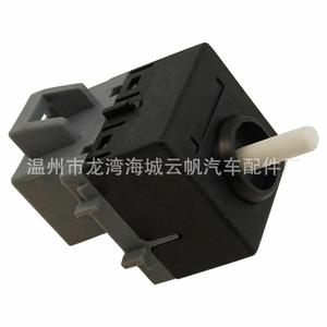 สวิตช์ควบคุมลม Yf 8658 สำหรับรถบรรทุก Peterbilt 384 อะไหล่ทดแทนสำหรับควบคุมพัดลม - Product Image 1
