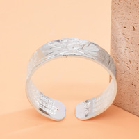 Bracelet d'ouverture de Sutra National Lotus Heart Vintage Imitation Miao Bracelet réglable en argent polyvalent pour un usage quotidien