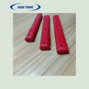 Poussoir de livre en plastique rouge pour machine à relier Nantong, pièce manuelle pour équipement de reliure parfaite et agrafage à cheval - Product Image 4