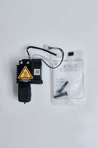 Conjunto de Hotend Completo X1C con Boquilla de Acero Endurecido de 0.4mm, Calentador, Termistor y Ventilador para Impresora 3D <span class=keywords><strong>X1</strong></span> <span class=keywords><strong>Carbon</strong></span>, Original de BambooLab - Product Image 4