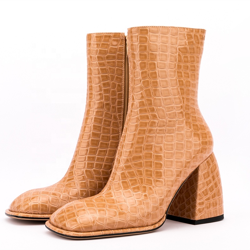 190 ideas de Botas rojas | botas rojas, botines rojos, ropa