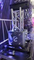 Torre de Elevación Portátil de Aleación de Aluminio para Escenarios, Sistema de Soporte de Suelo para Iluminación, Estructura de Techo Tipo Spigot, Capacidad de Carga de 1000 kg