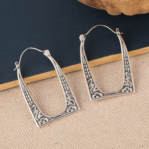 Orecchini vintage color argento da donna, gioielli alla moda per le orecchie - Product Image 3