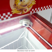 Distributeur automatique intelligent Grabot AI pour produits surgelés 114L avec surveillance à distance et options de paiement multiples pour aliments surgelés et glaces
