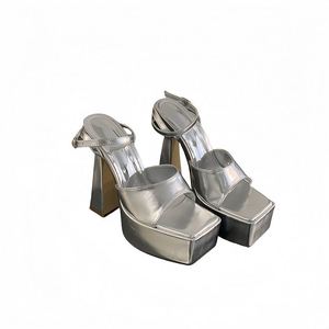Nouvelles Chaussures de Créateur pour Femmes 2025 – Sandales à Talons Plateforme Élégantes et Sexy en Cuir Verni Brillant pour Soirées et Extérieur - Product Image 3