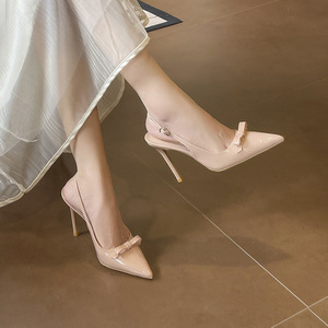 Zapatos de tacón alto versátiles de estilo francés, delgados y de una sola pieza, con plantilla acolchada y ancha, para mujer, talla grande. - Product Image 1