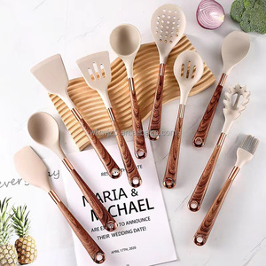 11 pz Set utensili da <span class=keywords><strong>cucina</strong></span> <span class=keywords><strong>in</strong></span> venature di legno <span class=keywords><strong>per</strong></span> uso alimentare <span class=keywords><strong>in</strong></span> <span class=keywords><strong>Silicone</strong></span> <span class=keywords><strong>spatola</strong></span> <span class=keywords><strong>per</strong></span> cottura ordine minimo 10 pz - Product Image 6