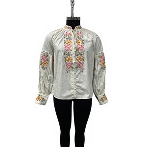 Blusa Tradicional Bordada para Mujer con Estampado Floral, Cuello Mao, Manga Larga, Popelina, Corte Regular, para Todas las Temporadas - Product Image 1