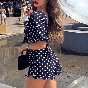 Ensemble 2 pièces mignon à pois : Crop top sexy imprimé à lacets et short moulant froncé - Product Image 3