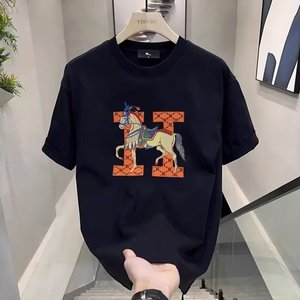 T-shirt da uomo alla moda a maniche corte, estiva, ampia, con stampa minimalista, nuova collezione - Product Image 3