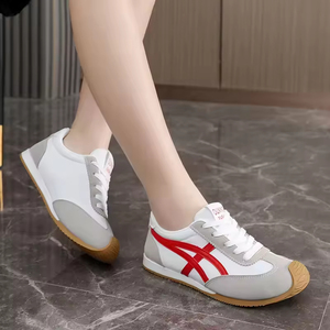 รองเท้ากีฬาขายส่งสำหรับฤดูใบไม้ผลิและฤดูร้อน แบบหุ้มข้อต่ำ พื้นยางบาง กันลื่น ซับแรงกระแทก ระบายอากาศดี ทันสมัย - Product Image 1