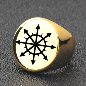 Bague ronde en acier inoxydable pour homme, 22 mm, avec motif flèche gravé au laser, bijou cadeau - Product Image 2