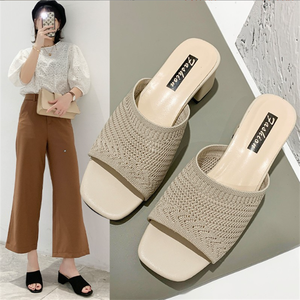 Großhandel Freizeit schuhe Slide Girls Fancy Sandals Damen Wohnungen Damen Hausschuhe - Product Image 6