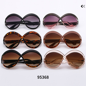 Lunettes de soleil Psn Butterfly Frame à monture intégrale, verres dégradés UV400, pour femmes, mode, pour les soirées - Product Image 4