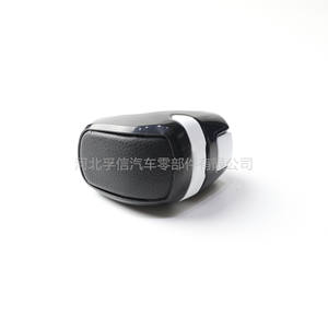 หัวเกียร์รถยนต์ Fuxin หุ้มหนัง ออกแบบตามหลักสรีรศาสตร์ สำหรับรถยนต์โตโยต้า แลนด์ ครุยเซอร์ และไฮแลนเดอร์ - Product Image 4