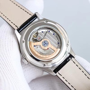 Reloj de Lujo Personalizado, Mecánico Automático, Esfera Plateada Texturizada, Diseño Celestial con Triple Fecha, Caja de Acero Plateado, Reloj de Élite para Caballero - Product Image 4