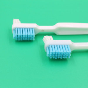 Brosse à dents manuelle en plastique à tête large et manche long, pour usage en clinique dentaire MC E804 - Product Image 5