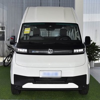 Nueva Minivan Geely Farizon SuperVan 2026 de China, Eléctrica, con Volante a la Izquierda, 2, 3, 5, 6, 7, 9 Asientos, para Reparto