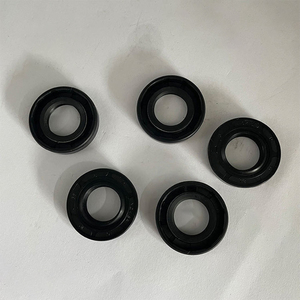 Sello de la unidad de dirección neutralizadora tipo labial 320-6142 3206142 para cargadoras de ruedas 950H 966H 972H 980H, de fábrica - Product Image 3