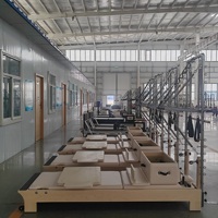 Prix d'usine : Reformer Pilates en bois d'érable avec tour intégrée et barre de repose-pieds pour exercices de musculation, gym, yoga, Pilates
