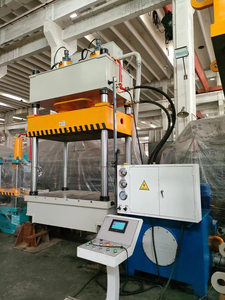 Prensa Hidráulica de Cuatro Columnas para Estampado Profundo, Eléctrica, de 200, 250, 300, 400, 500, <span class=keywords><strong>600</strong></span>, 800, 1000, 1500 Toneladas, Máquina de Prensa Hidráulica de 315 Toneladas - Product Image 4