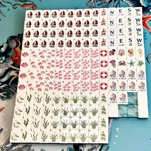 Dropshipping, 1 Juego Mínimo, Juego de Mahjong Personalizado Azul Sirena, 160 Fichas de Mahjong Americanas de Lujo Grabadas en Acrílico de 4 Capas - Product Image 5