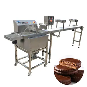 Automatische Chocolade Enrobing Lijn Wafer Chocolade Machine Tempering Coating En Enrobing Machine