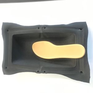 Punteras de seguridad Cheng Yao de EVA de 38 mm de grosor, hechas a medida, color negro y verde, moldeado por inyección integrado - Product Image 4