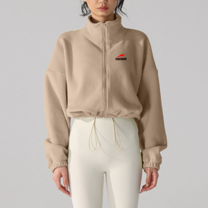 Sweat-shirt à capuche court en polaire moelleux avec logo personnalisé pour la salle de sport et le fitness, sweat-shirt court en polyester, sweat-shirt élégant pour l'entraînement pour femmes - Product Image 2