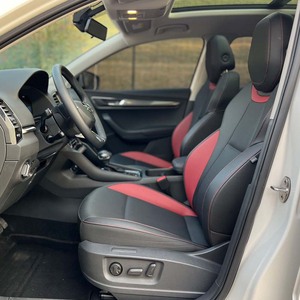 Gran Oferta: <span class=keywords><strong>Skoda</strong></span> <span class=keywords><strong>Karoq</strong></span> 280TSI 1.4T Turbo Automático <span class=keywords><strong>2022</strong></span> Usado para Exportación a Argelia, Volante a la Izquierda, R19, Cuero Oscuro, Cámara Trasera, SUV de 5 Puertas y 5 Asientos - Product Image 5