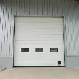 Porta de garagem isolada de aço automático industrial, porta secional branca com janela