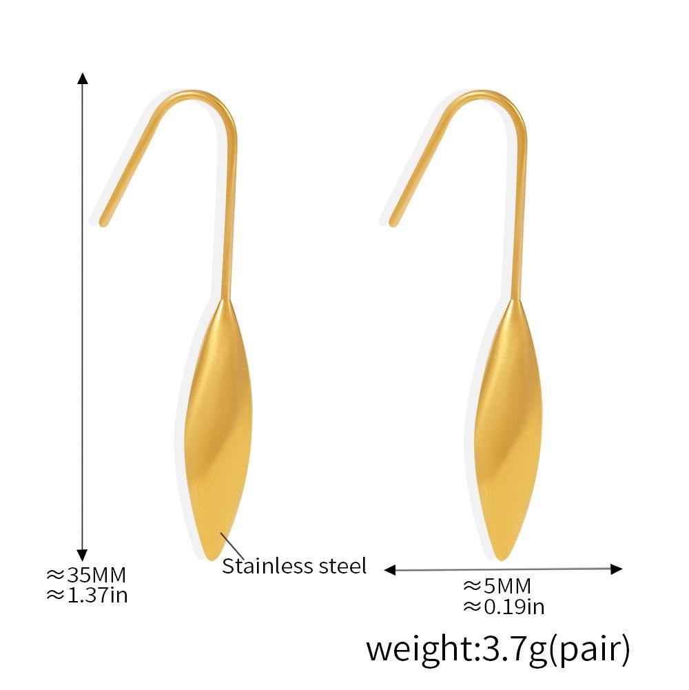 Gold teardrop earrings