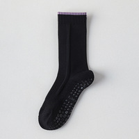 Chaussettes de yoga pour femmes, chaussettes mi-mollet, antidérapantes, toutes saisons, pour le fitness, le sport, le Pilates, avec pantalon Shark, chaussettes longues