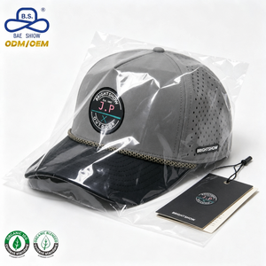 Fabricant de casquettes OEM, design à trous découpés au laser BSCI, logo en silicone personnalisé, casquettes de golf à 5 panneaux avec cordons pour événements sportifs - Product Image 5