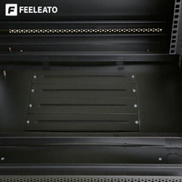 Armoire de serveur verticale standard 19 pouces 600x600mm en stock pour centre de données et système de vidéosurveillance