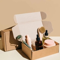 Boîte cadeau cosmétique de luxe, coffret de soins de la peau personnalisé, emballage de beauté durable, boîtes en carton ondulé personnalisées pour l'envoi postal