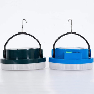 Lampe solaire d'urgence LED 300W pour le camping en extérieur avec batterie au lithium et commande par interrupteur - Product Image 2