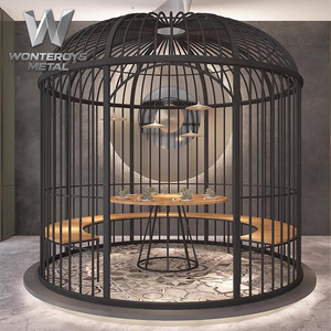 Grande cage à oiseaux en acier inoxydable de style européen, mobilier de restaurant moderne pour la décoration intérieure des cafés et restaurants - Product Image 3