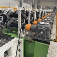 Machine automatique de formage de volets roulants tubulaires, ligne de production de lamelles Omega avec découpe hydraulique, performance stable