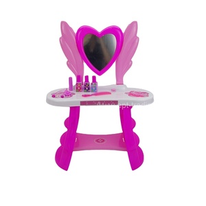 Ensemble de maquillage EPT, chaise à main, meubles miniatures, jeu de simulation, coiffeuse pour fille, maison de jeu en plastique - Product Image 1