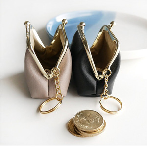 Handmade leather coin purse, <b>mini</b> coin purse, shell <b>bag</b>, headphone <b>bag</b>, jewelry organizer. - Product Image 5