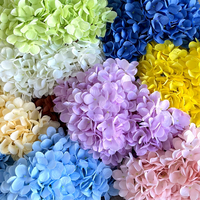 5 hoofden 270 bloemblaadjes cluster hortensia bloemblaadjes-stijl kunstzijde bloemen met reliëftechniek voor luxe hotel gang bruiloft