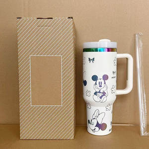 Gobelet isotherme en acier inoxydable de 40 oz, personnalisé avec un design moderne de dessin animé gravé au laser, tasse thermos sous vide pour voiture avec poignée, couvercle et paille - Product Image 2