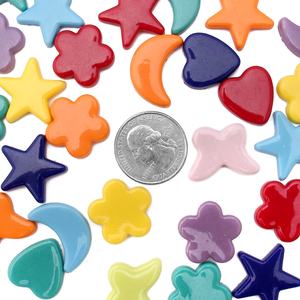 Unregelmäßige Glasmosaik-Bastelfliesen aus Recyclingglas in Herz-, Mond- und Sternformen für DIY-Projekte und Heimdekoration - Product Image 3