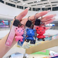 Porte-clés Ours en Peluche 3D Mignon en Silicone avec Impression UV, Accessoires en Acier Inoxydable pour Voiture et Sac, Ours Cool - Grande Vente