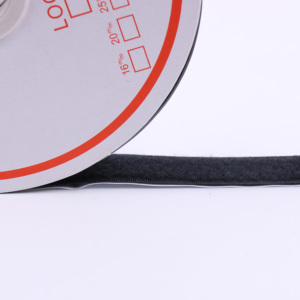 Points de ruban adhésif auto-agrippant noir et blanc de 25 mm avec colle au dos - Product Image 2